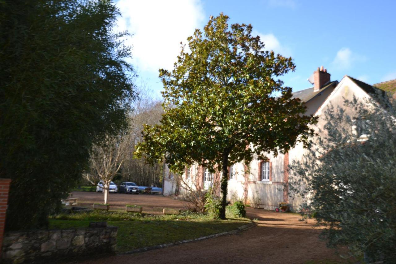 Le Moulin Et L'Olivier Three Bedroom Suite Chambon-sur-Cisse Exterior photo