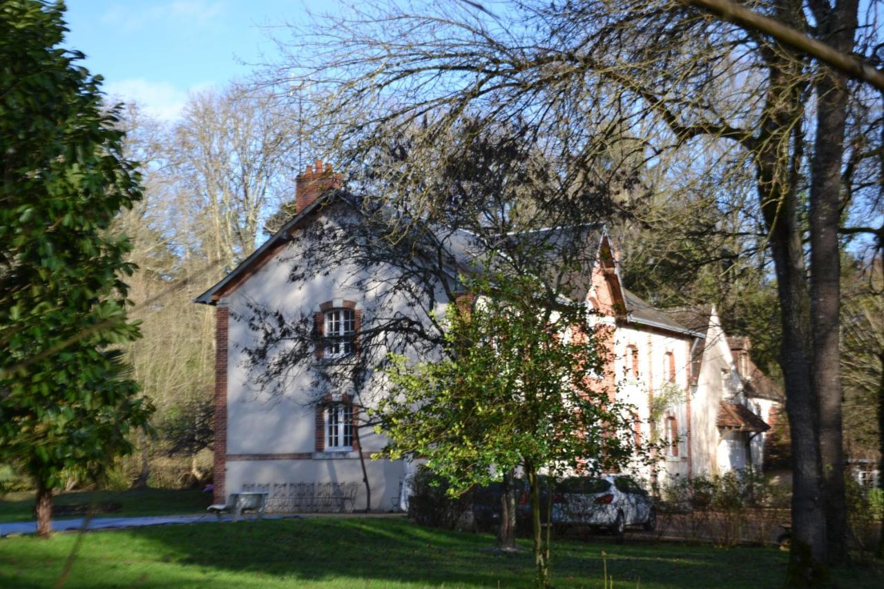 Le Moulin Et L'Olivier Three Bedroom Suite Chambon-sur-Cisse Exterior photo